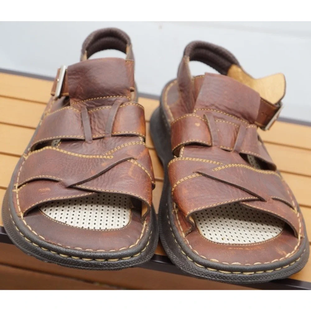 Men's Born Brown Leather Fisherman buckle strap sandals US 11 EU 45 Comfort